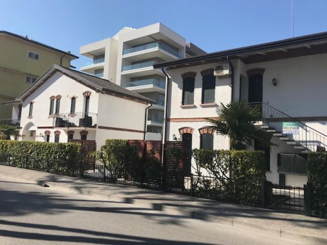 Casette Baradel - Agenzia Caorle Exterior foto